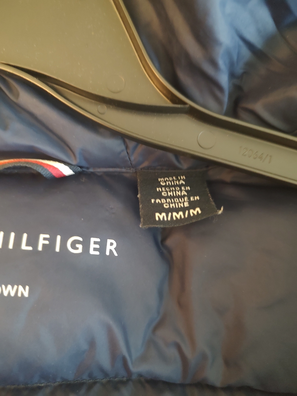 Tommy Hilfiger Navy Quilted Puffer Jacket - Men’s M